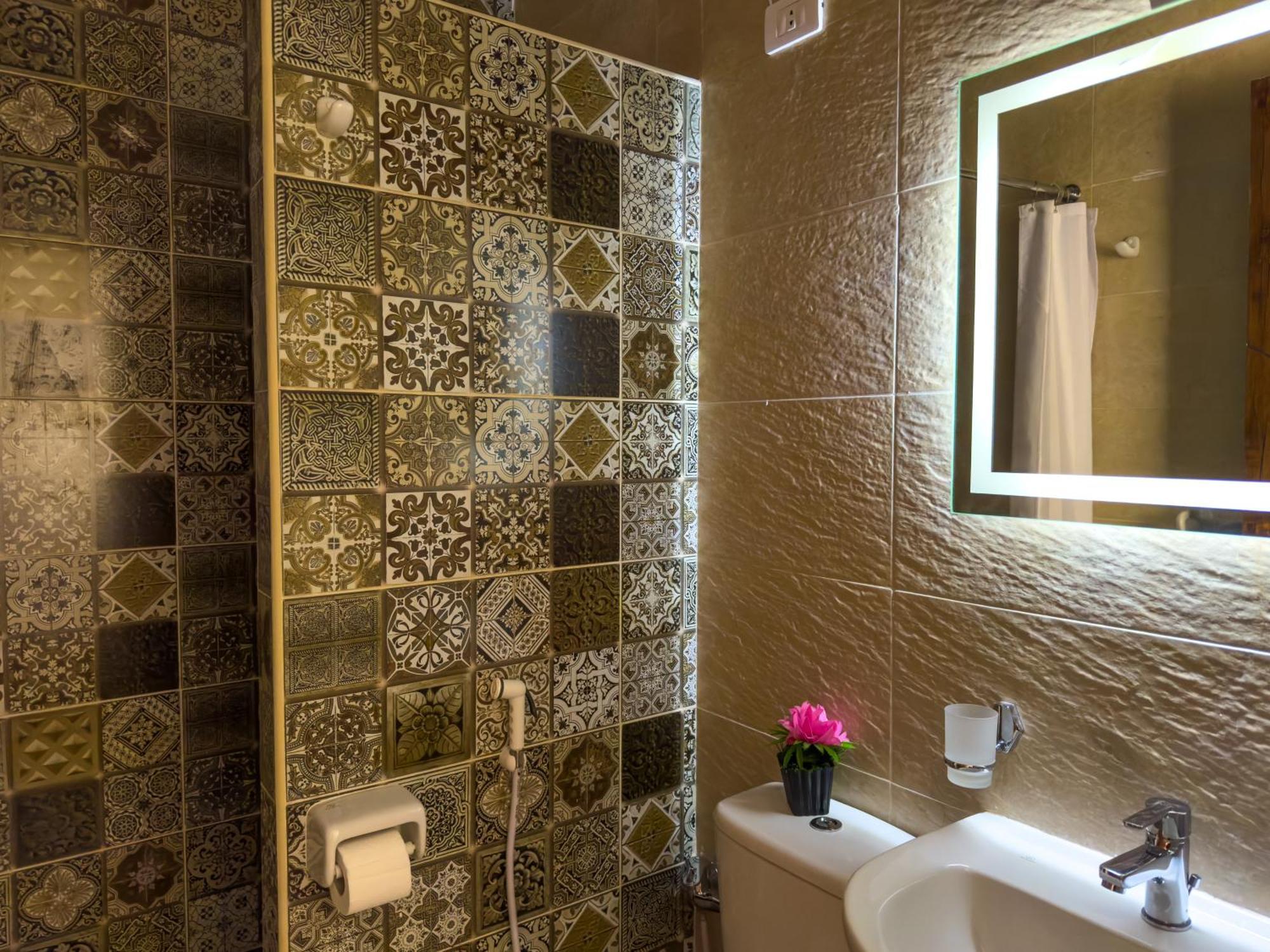 Royal Crown Hotel Giza Pyramids View Kafret el-Gabal Exterior foto